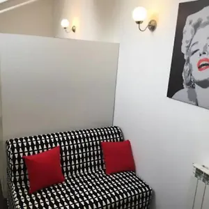 Apartament Romantica Mansarda 15 Min Dal Centro - Lome 844, Mediolan